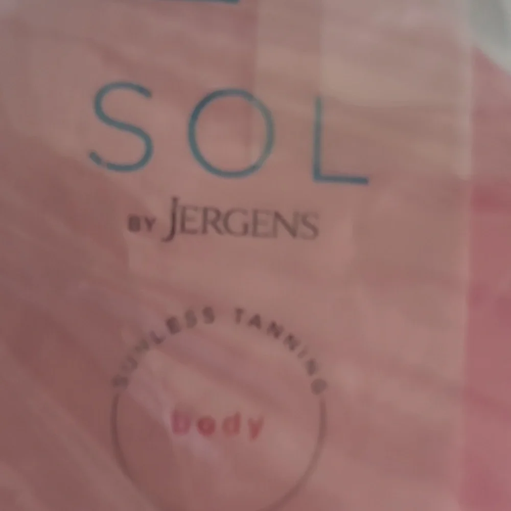 SOL by Jergens Sunless Tanning  8 Mitt in Pink  Brand New - Picture 3 of 5